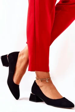 Zamszowe Czółenka Lewski 3118 Czarne