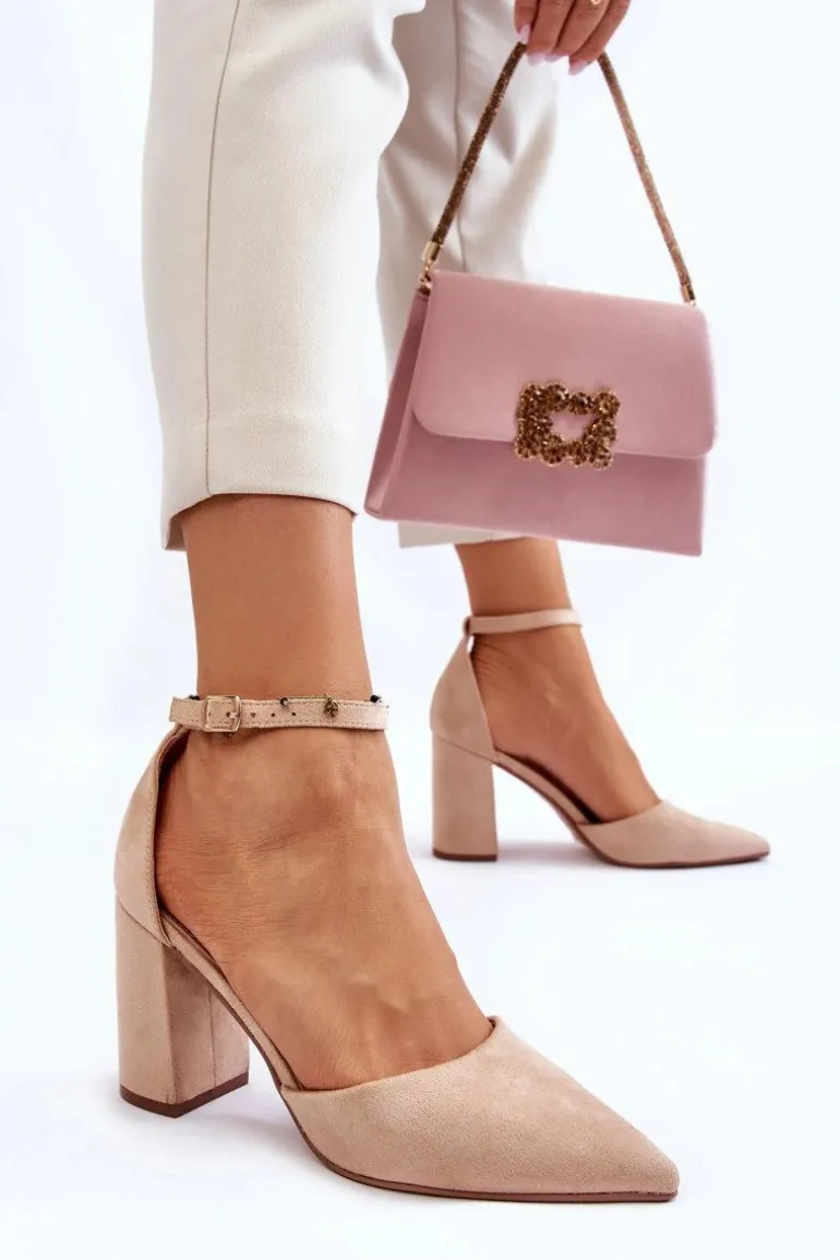 Zamszowe Czółenka Na Słupku Beżowe Lexie