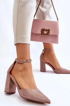 Zamszowe Czółenka Na Słupku Ciemnobeżowe Lexie