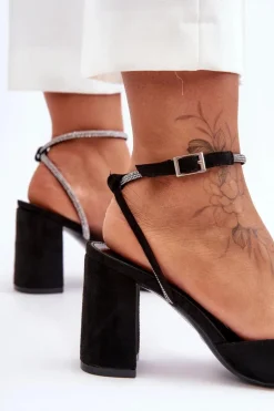 Zamszowe Czółenka Z Ozdobnym Paseczkiem Czarne Lirosa