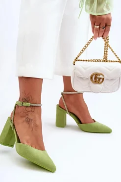 Zamszowe Czółenka Z Ozdobnym Paseczkiem Zielone Lirosa