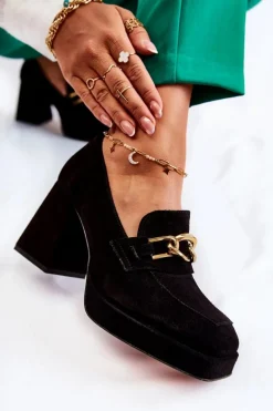 Zamszowe Czółenka Z Ozdobnym Łańcuchem Laura Messi 2444 Czarne