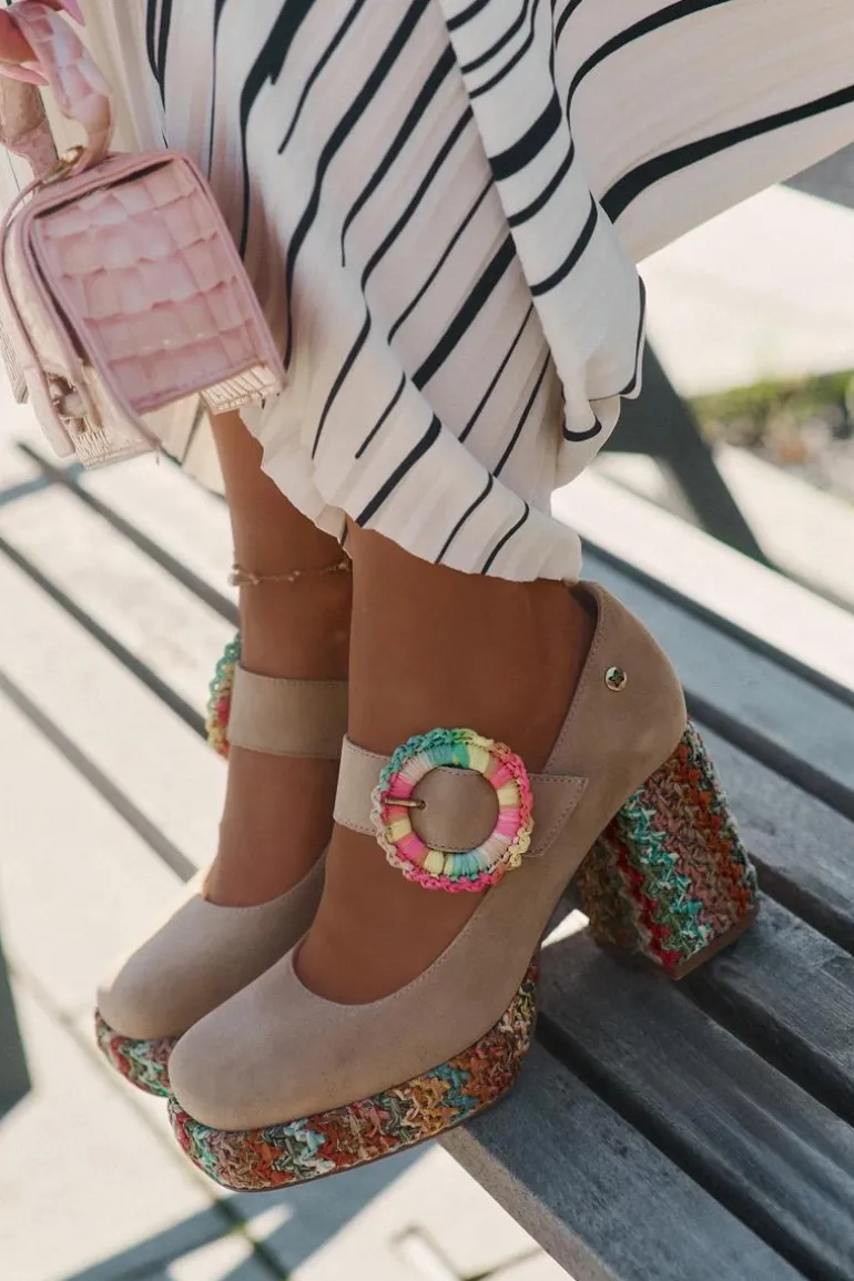 Zamszowe Czółenka Z Plecionką Na Słupku I Platformie Maciejka 06839-04 Beżowe