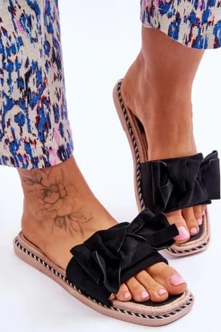 Zamszowe Damskie Klapki Z Kokardą Czarne Ambra