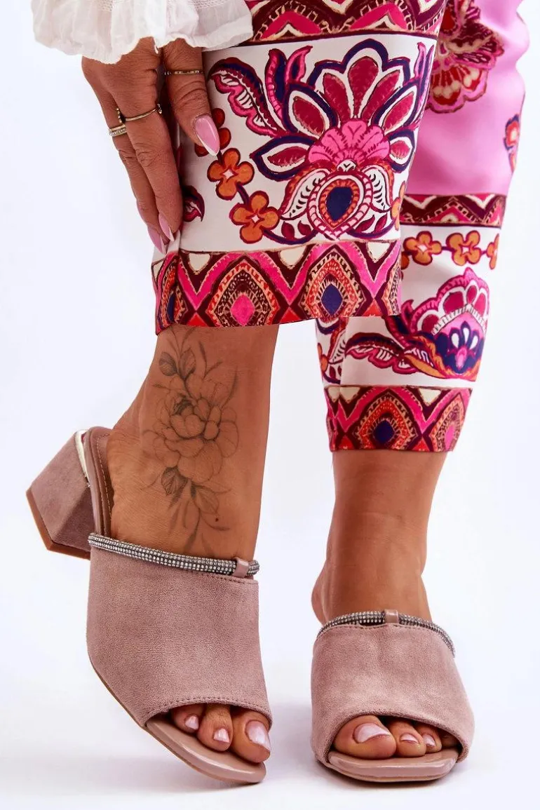 Zamszowe Klapki Na Obcasie S.Barski KV-612-2 Beżowe