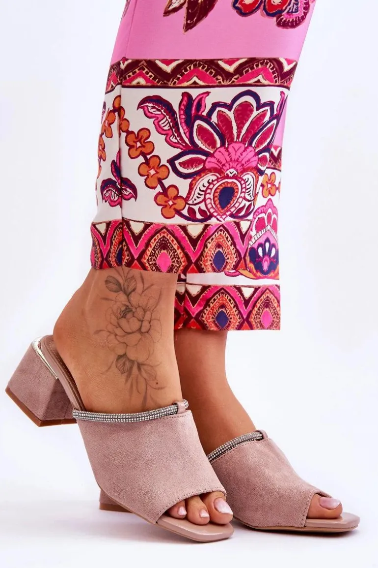 Zamszowe Klapki Na Obcasie S.Barski KV-612-2 Beżowe