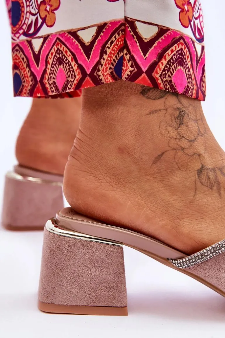 Zamszowe Klapki Na Obcasie S.Barski KV-612-2 Beżowe