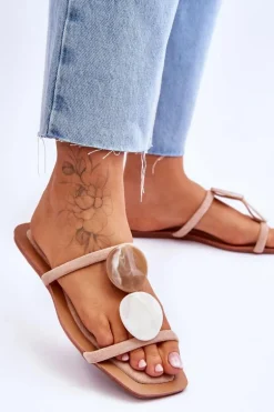 Zamszowe Klapki Z Ozdobami Nude Victoria