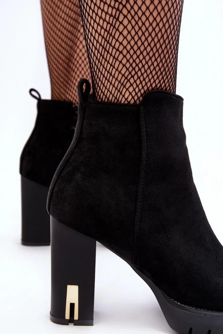 Zamszowe Klasyczne Botki Na Obcasie Czarne Amy