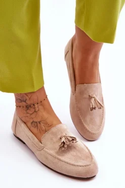Zamszowe Klasyczne Mokasyny Z Frędzlami Beżowe Averil