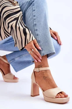 Zamszowe Klasyczne Sandały Na Platformie Beżowe Classy