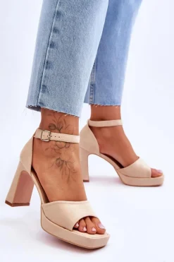 Zamszowe Klasyczne Sandały Na Platformie Beżowe Classy