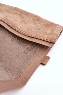 Zamszowe Kozaki Damskie Na Słupku Beżowe Khabira