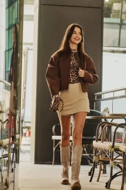 Zamszowe Kozaki Damskie Przed Kolano Lewski 3615 Cappucino