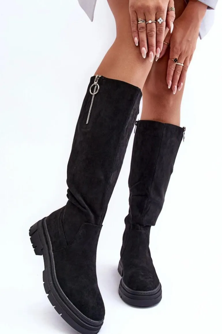 Zamszowe Kozaki Na Płaskim Obcasie I Platformie Czarne Nesina