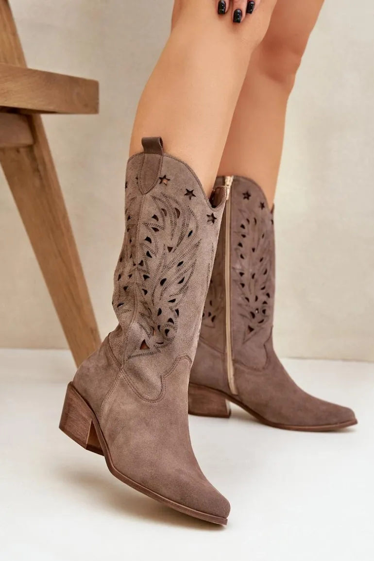 Zamszowe Kozaki Z Ażurową Cholewką Zazoo 3609 Brązowe