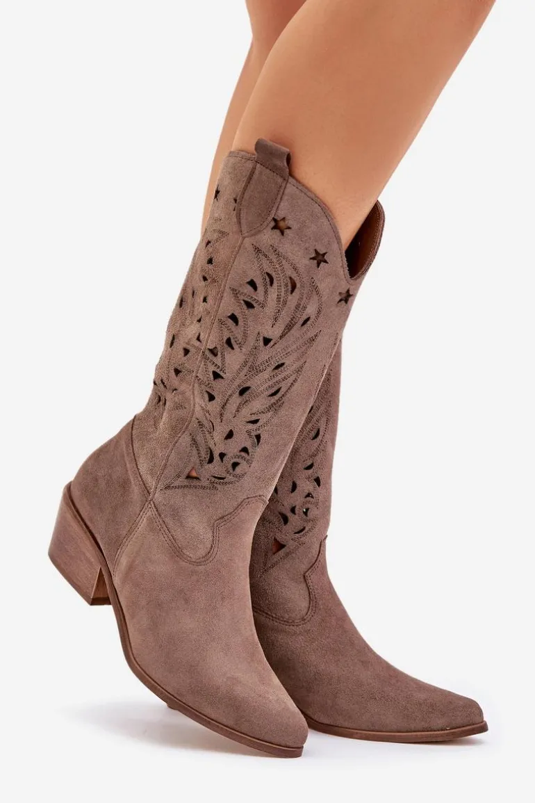 Zamszowe Kozaki Z Ażurową Cholewką Zazoo 3609 Brązowe