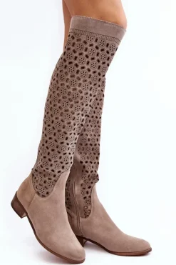 Zamszowe Kozaki Z Ażurowym Wzorem Beżowe Pointe