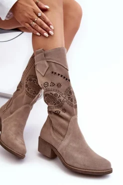 Zamszowe Kozaki Z Ażurowym Wzorem Cappuccino Sierra