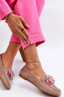 Zamszowe Mokasyny Z Ozdobnymi Kryształami Ciemnobeżowe Arvilla