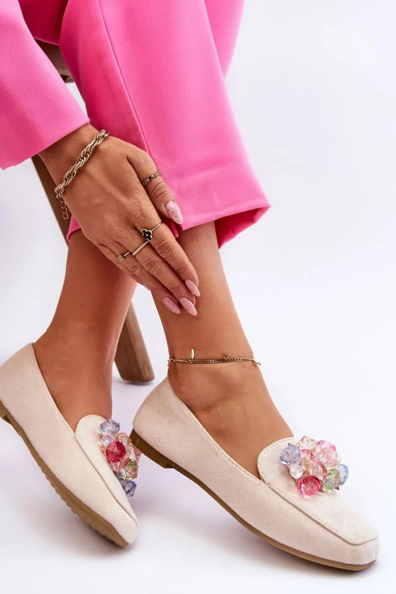 Zamszowe Mokasyny Z Ozdobnymi Kryształami Beżowe Arvilla