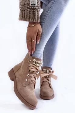 Zamszowe Ocieplane Botki Na Suwak Z Perłami Ciemnobeżowe Raiso