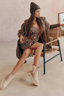 Zamszowe Ocieplane Botki Workery Beżowe Magnis