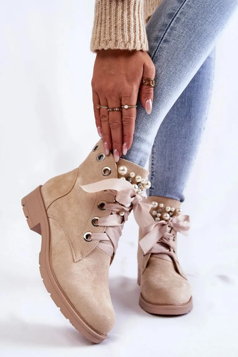 Zamszowe Ocieplane Botki Na Suwak Z Perłami Beżowe Raiso