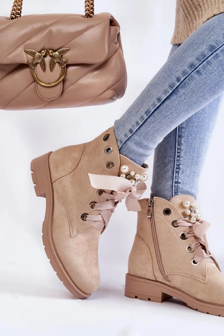 Zamszowe Ocieplane Botki Na Suwak Z Perłami Beżowe Raiso