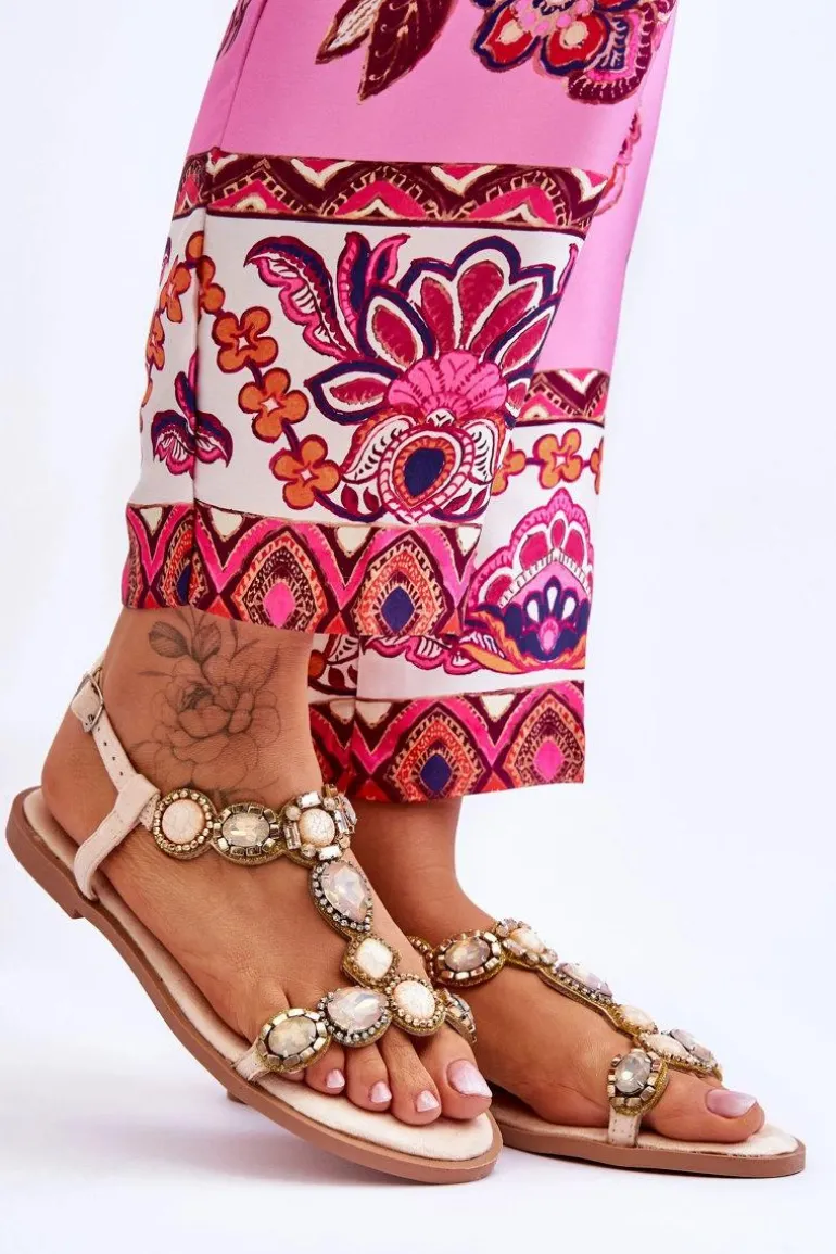 Zamszowe Płaskie Sandały Z Kamieniami Beżowe Dallas