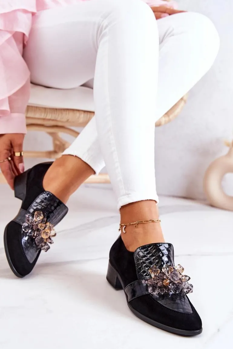 Zamszowe Półbuty Z Ozdobą Czarne Davine