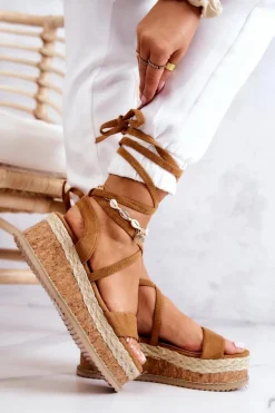 Zamszowe Sandałki Espadryle Na Koturnie Camel Shanny