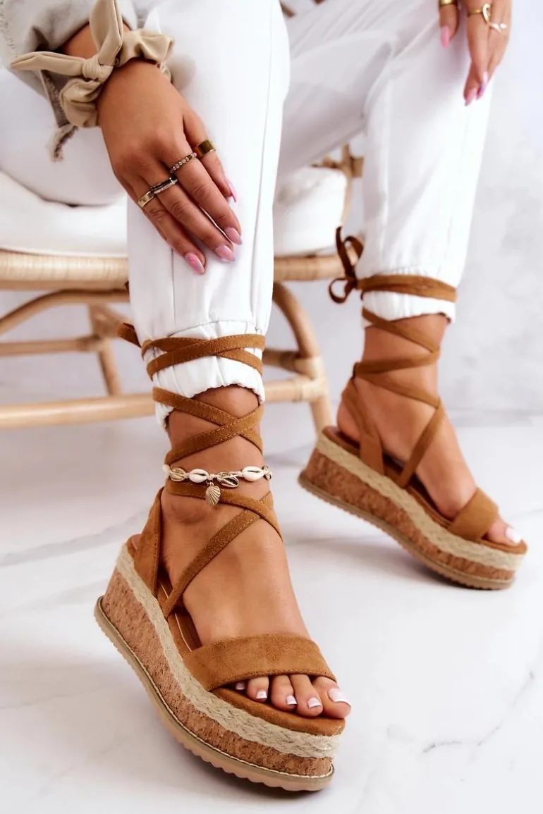 Zamszowe Sandałki Espadryle Na Koturnie Camel Shanny