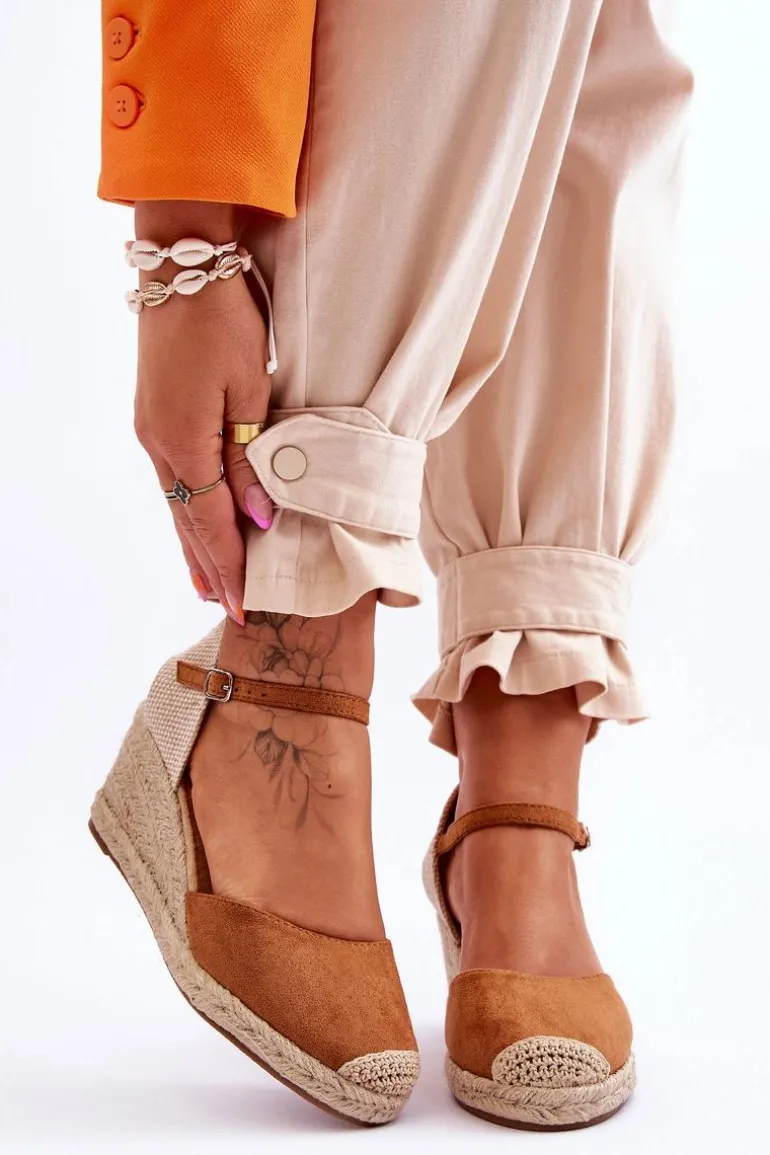 Zamszowe Sandałki Espadryle Na Koturnie Camel Cammer