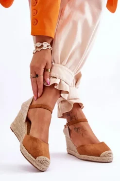 Zamszowe Sandałki Espadryle Na Koturnie Camel Cammer