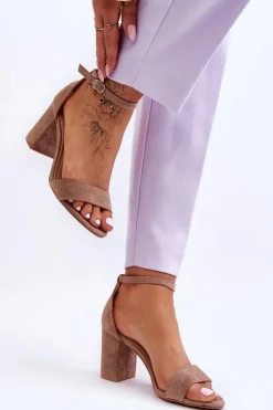 Zamszowe Sandałki Na Obcasie Ciemnobeżowe Madame