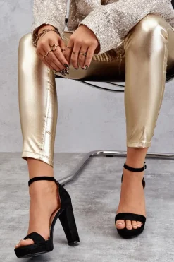 Zamszowe Sandałki Na Słupku Czarne Spectacular