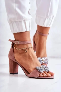 Zamszowe Sandałki Na Słupku Z Ozdobą Różowe Milessa