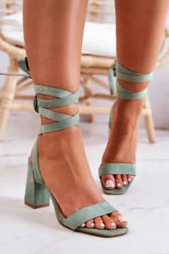 Zamszowe Sandałki Na Słupku Zielone Sharlene