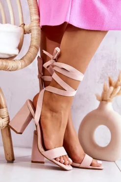 Zamszowe Sandałki Na Słupku Różowe Sharlene