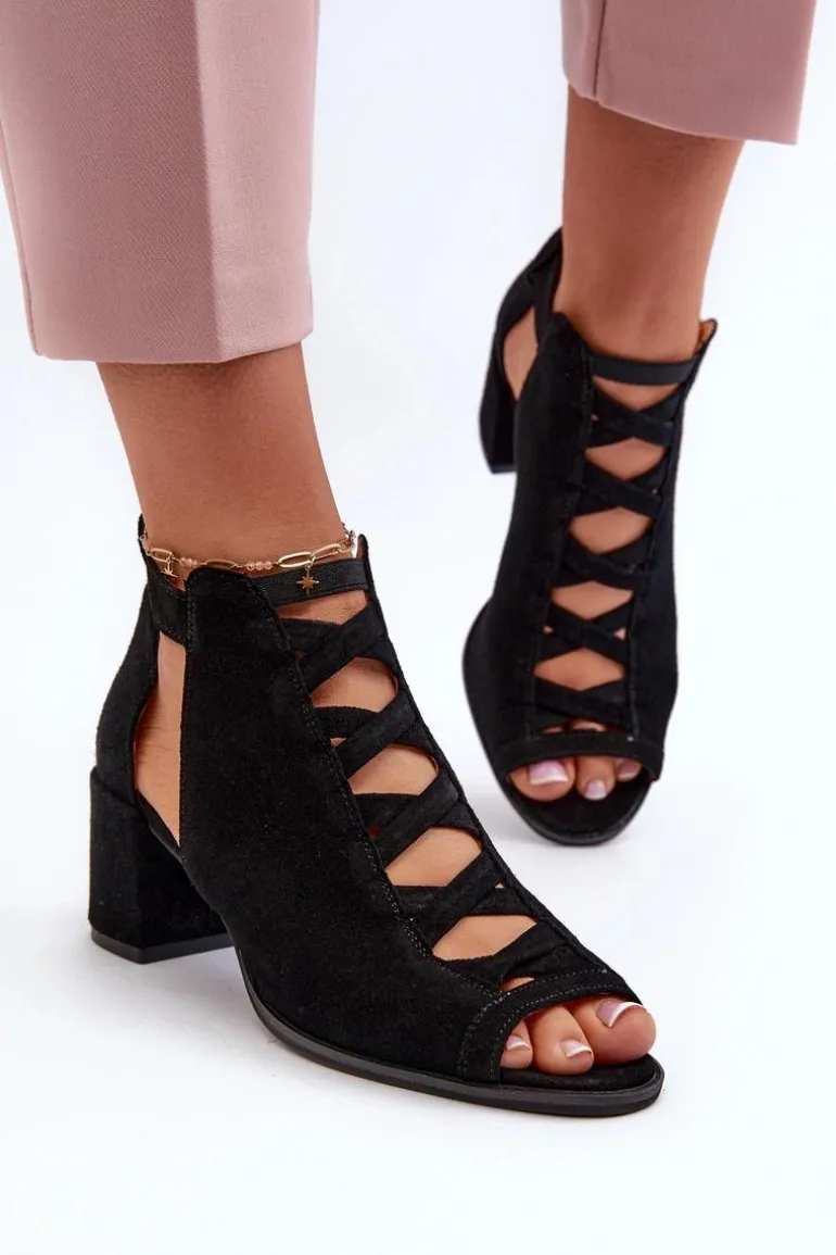 Zamszowe Sandały Damskie Na Obcasie Maciejka 06456-01 Czarne