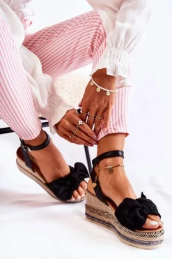 Zamszowe Sandały Na Koturnie Czarne Natina