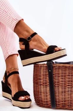 Zamszowe Sandały Na Koturnie Czarne Gabriela