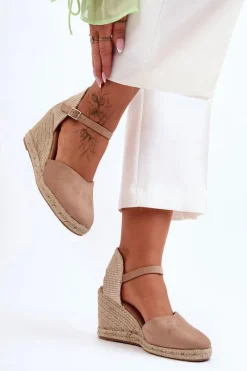 Zamszowe Sandały Na Koturnie Beżowe Selfoss