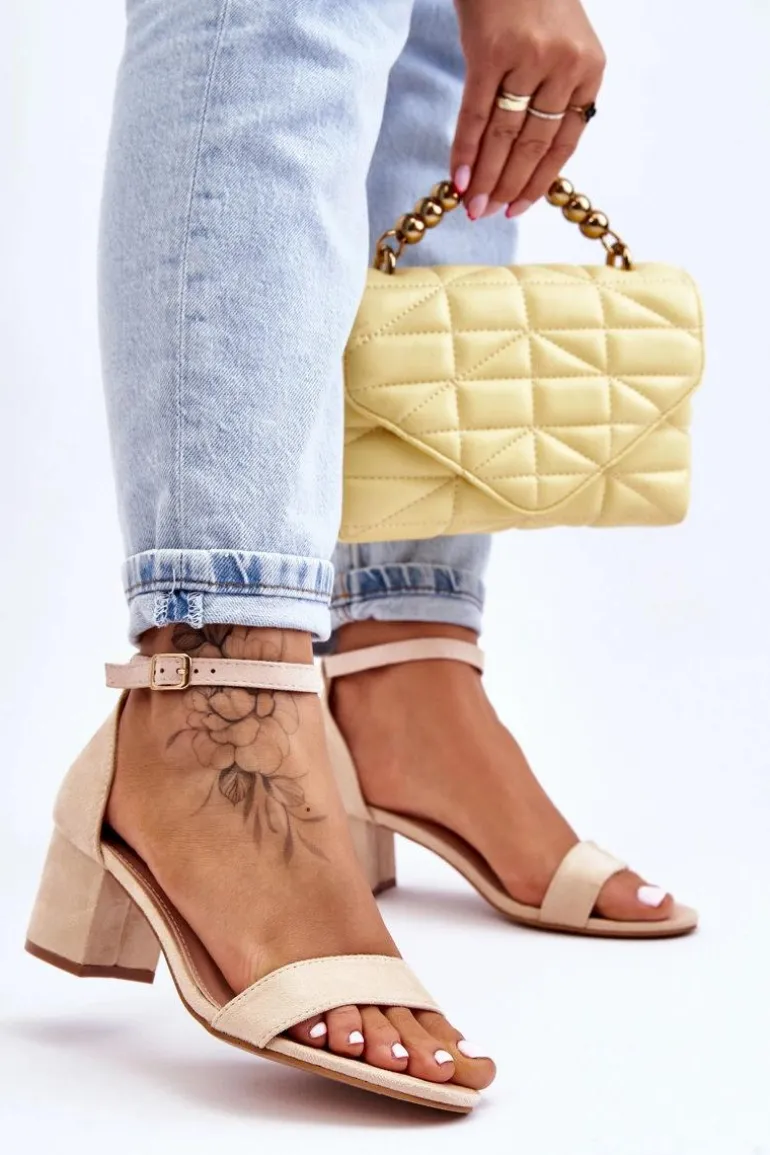 Zamszowe Sandały Na Niskim Obcasie Beżowe Quincy