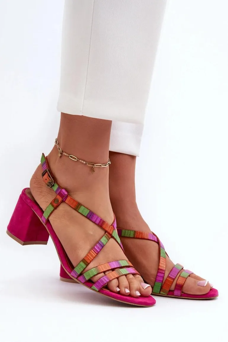 Zamszowe Sandały Na Niskim Słupku Maciejka 06653-15 Fuksja