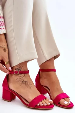 Zamszowe Sandały Na Niskim Obcasie Fuksja Quincy