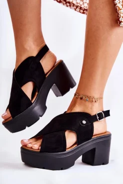 Zamszowe Sandały Na Obcasie Czarne Arlena