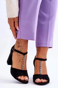 Zamszowe Sandały Na Obcasie Z Cyrkoniami Czarne Aniya