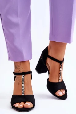 Zamszowe Sandały Na Obcasie Z Cyrkoniami Czarne Aniya